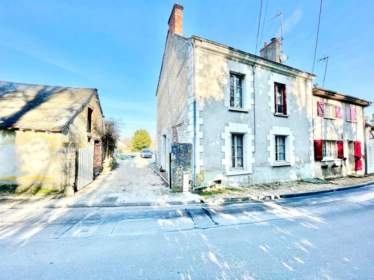 Les Hauts Du Bourg, Blois-Chambord-Amboise-Beauval Coulanges Exterior photo